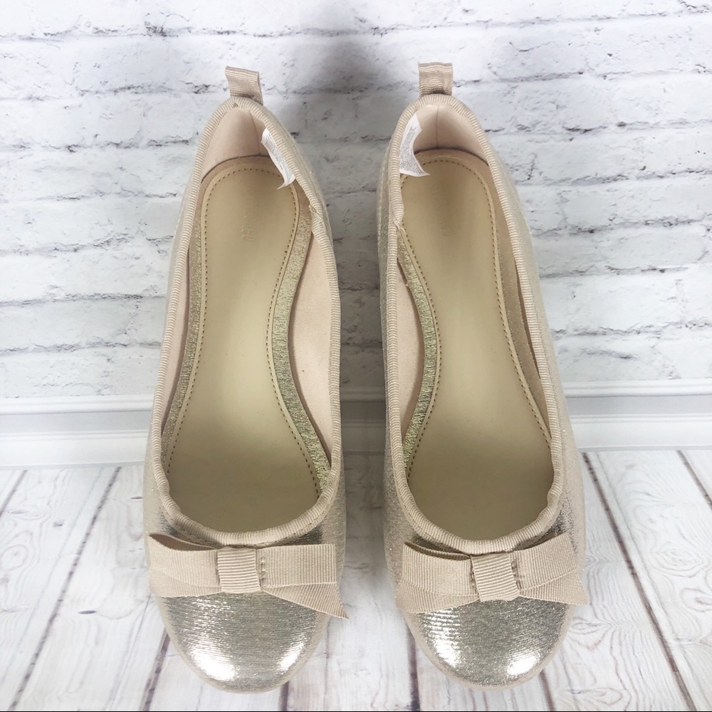 Gymboree | Young Girls Flat Golden Shoes Size 3